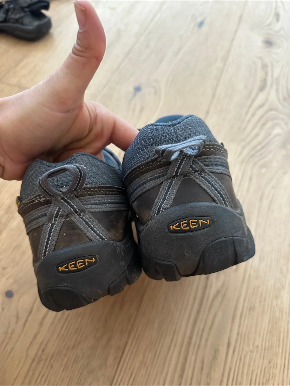 KEEN Men's Brown/Gray Lace-Up Hiking shoes 10